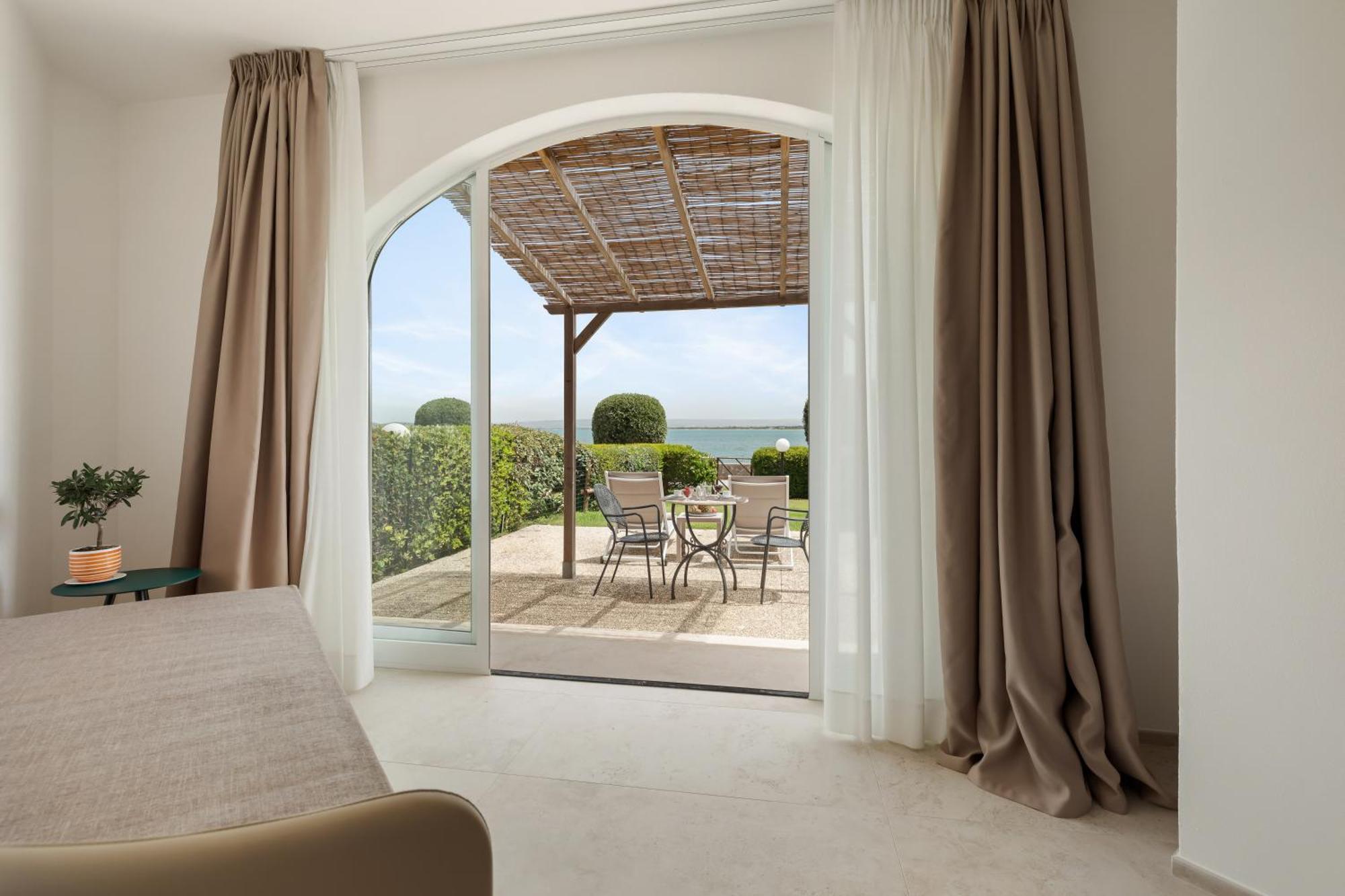 Hotel Villa Domizia Porto Santo Stefano  Extérieur photo